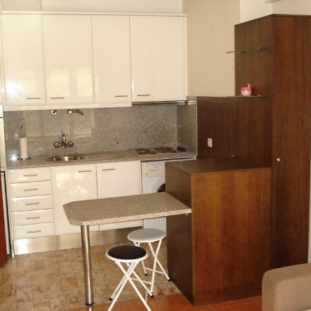Apartamento T1 - 3Min Do Santuario Fátima Exteriör bild